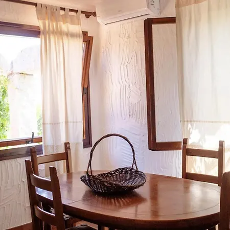 House 100 Meters From The Sea Dom wakacyjny Cala Sinzias